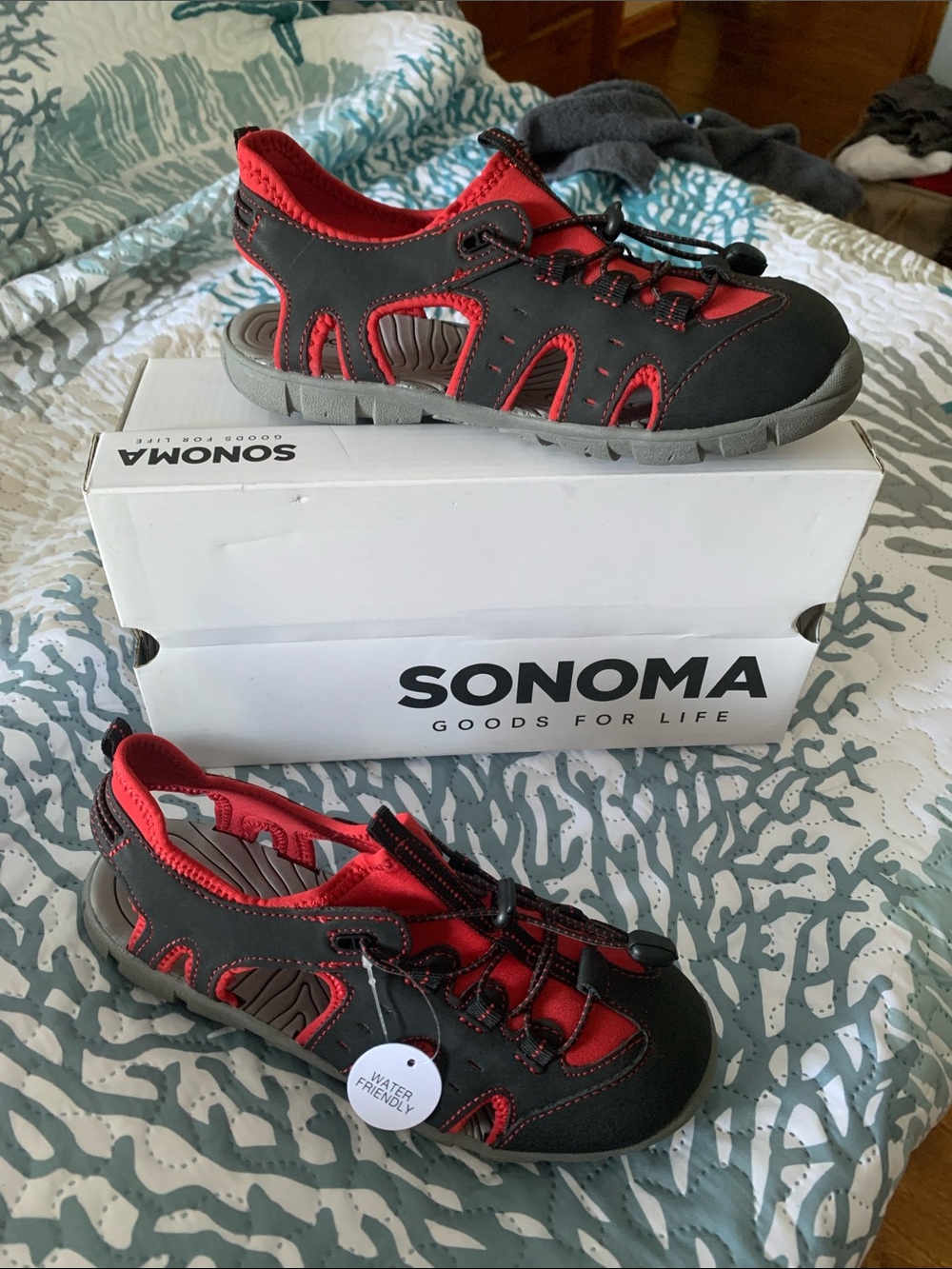 Sonoma Kids Red and Black Water-Friendly Sport Sandals shoes